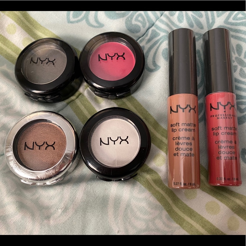NYX cosmetics eyeshadows and lip cream set
